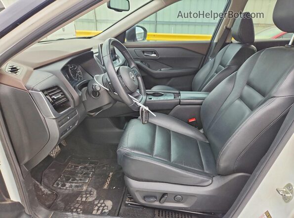 JN8BT3CAXPW419071 2023 NISSAN ROGUE Beige Вид салону спереду
