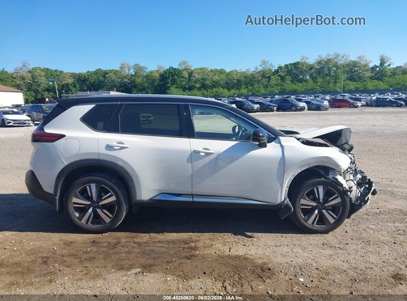 JN8BT3CB3PW468167 2023 NISSAN ROGUE White Rear interior view