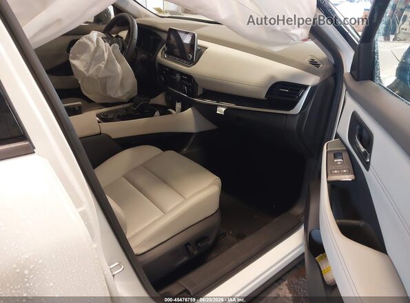 JN8BT3CB3PW488841 2023 NISSAN ROGUE White Front interior view