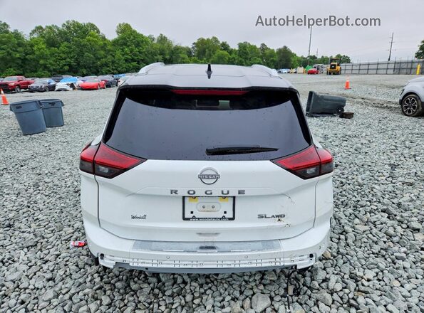 JN8BT3CB5RW181920 2024 NISSAN ROGUE White Вид ззаду
