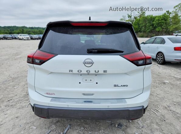 JN8BT3CB6SW432272 2025 NISSAN ROGUE Белый Вид сзади