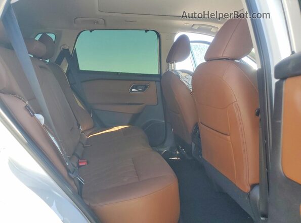 JN8BT3DC8RW382184 2024 NISSAN ROGUE Белый 