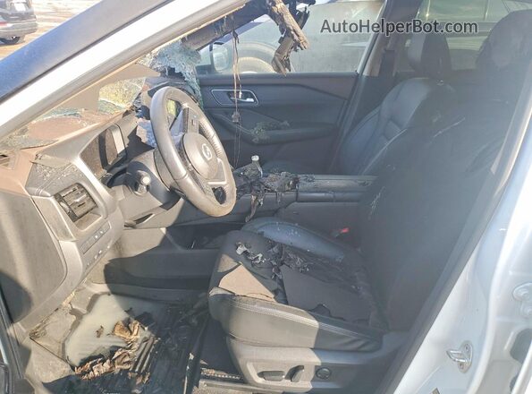 JN8BT3DD5PW321851 2023 NISSAN ROGUE White წინა სალონის ხედი