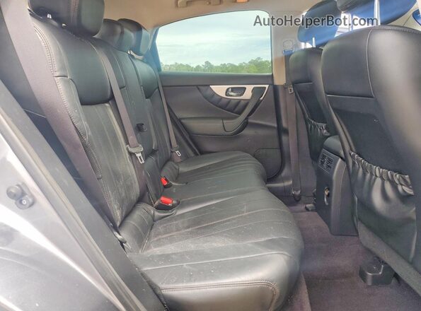 JN8CS1MU0HM142786 2017 INFINITI QX70 Gray უკანა სალონის ხედი