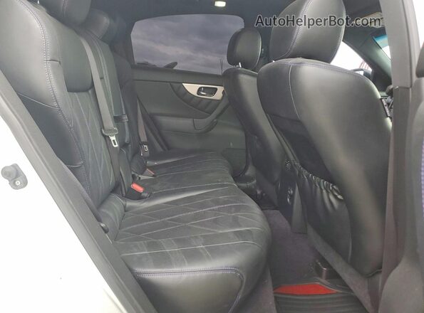 JN8CS1MU1HM144305 2017 INFINITI QX70 Кремовый Вид задней части салона