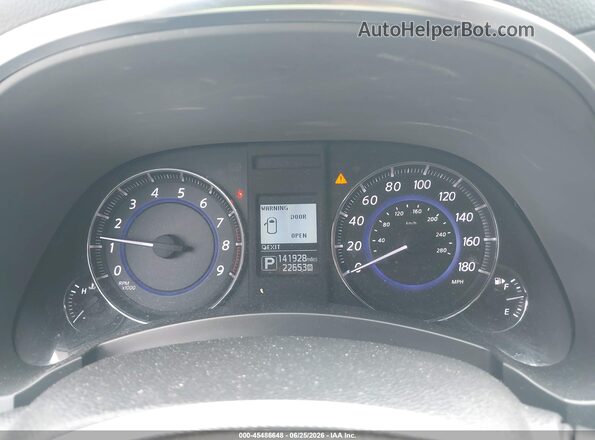 JN8CS1MU5GM670273 2016 INFINITI QX70 Silver Հետևի նստատեղերի տեսք