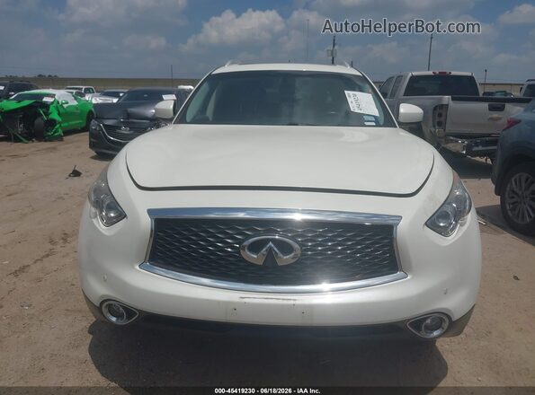 JN8CS1MW8HM416155 2017 INFINITI QX70 White Dashboard view