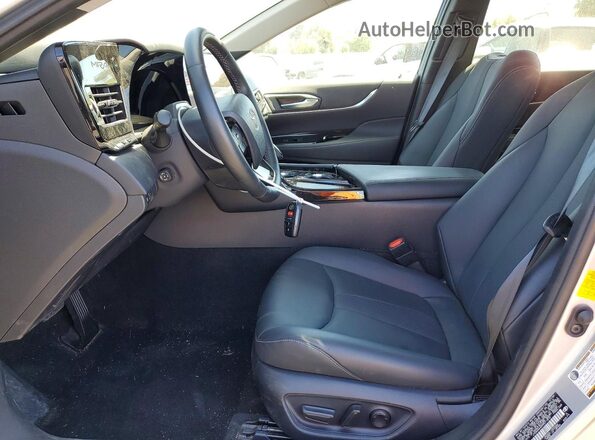 JTDAAAAAXRA011870 2024 TOYOTA MIRAI Silver Вид салону спереду