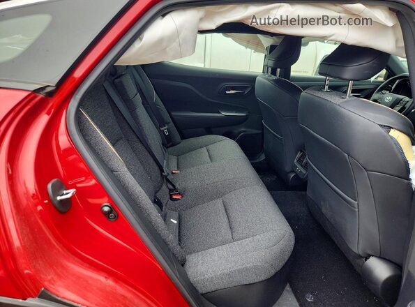 JTDAAAAF2P3009043 2023 TOYOTA CROWN Red Vista de los asientos traseros