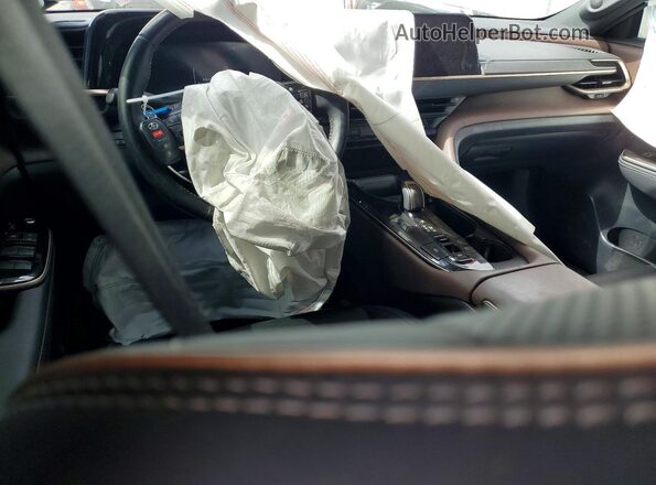 JTDAAAAF5R3019892 2024 TOYOTA CROWN White Vista del salpicadero