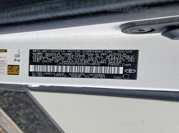 JTDAAAAF5R3019892 2024 TOYOTA CROWN White Vista de la etiqueta del VIN