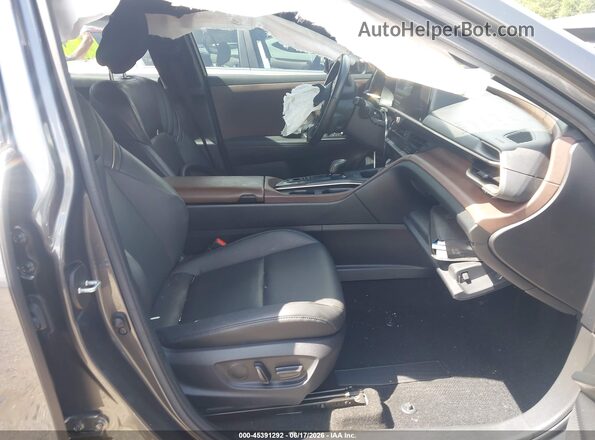 JTDAAAAF7P3005828 2023 TOYOTA CROWN Gray Vista interior delantera