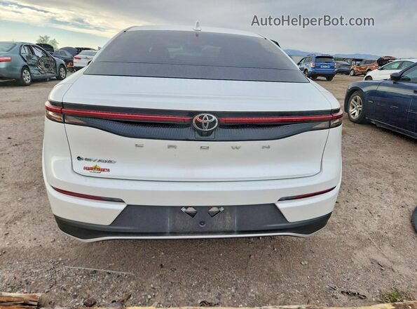 JTDAAAAFXR3025168 2024 TOYOTA CROWN White Vista trasera
