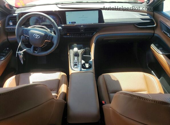 JTDACAAJ0S3030545 2025 TOYOTA CROWN Red Вид панелі приладів