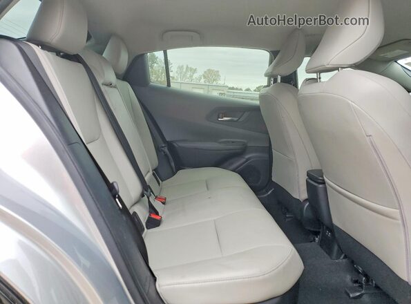 JTDACAAU2P3013604 2023 TOYOTA PRIUS Silver უკანა სავარძლების ხედი