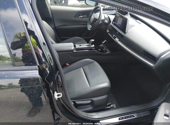 JTDACAAU2R3018515 2024 TOYOTA PRIUS Black წინა სალონის ხედი