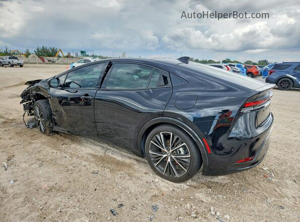 JTDACAAU3R3045075 2024 TOYOTA PRIUS Черный 