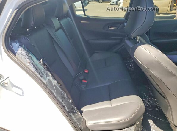 JTDACAAU3T3070632 2026 TOYOTA PRIUS White Вид задніх сидінь