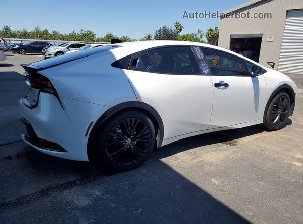 JTDACAAU3T3070632 2026 TOYOTA PRIUS White Задня права чверть