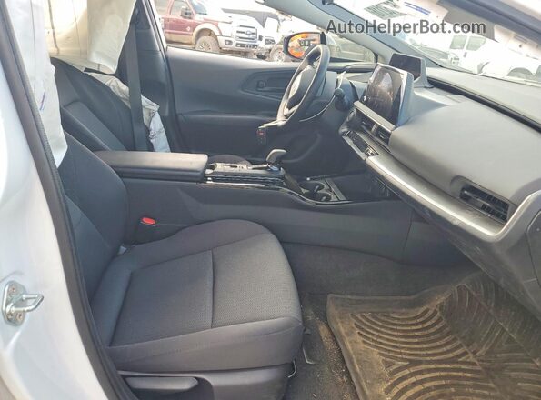 JTDACAAU5R3043165 2024 TOYOTA PRIUS White Front interior view