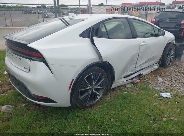 JTDACAAU5R3043764 2024 TOYOTA PRIUS Белый Задняя правая четверть
