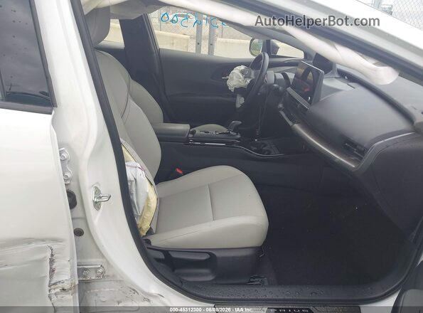 JTDACAAU5R3043764 2024 TOYOTA PRIUS Белый Вид салона спереди