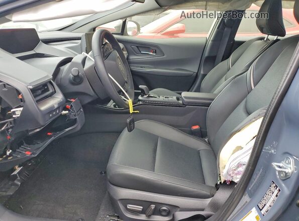 JTDACAAU5S3050266 2025 TOYOTA PRIUS Gray Vista interior delantera
