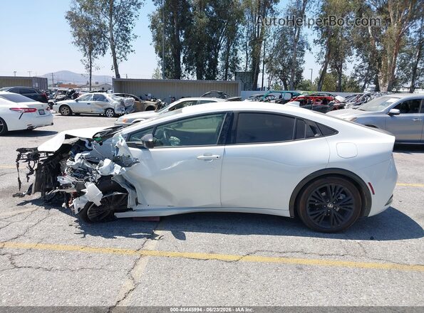 JTDACAAU6P3005277 2023 TOYOTA PRIUS White 