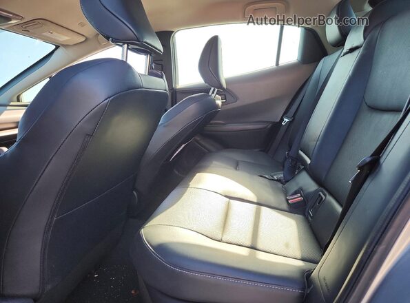 JTDACAAU6P3008261 2023 TOYOTA PRIUS Silver უკანა სავარძლების ხედი