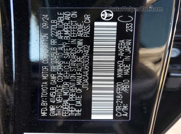 JTDACAAU6R3039402 2024 TOYOTA PRIUS Black Widok naklejki z numerem VIN