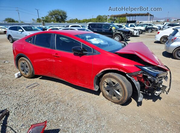 JTDACAAU6R3043384 2024 TOYOTA PRIUS Red Przód prawy