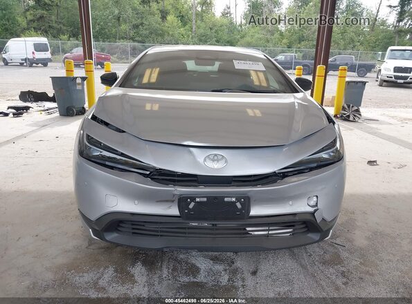 JTDACAAU6T3079115 2026 TOYOTA PRIUS Silver ხელსაწყოთა პანელის ხედი