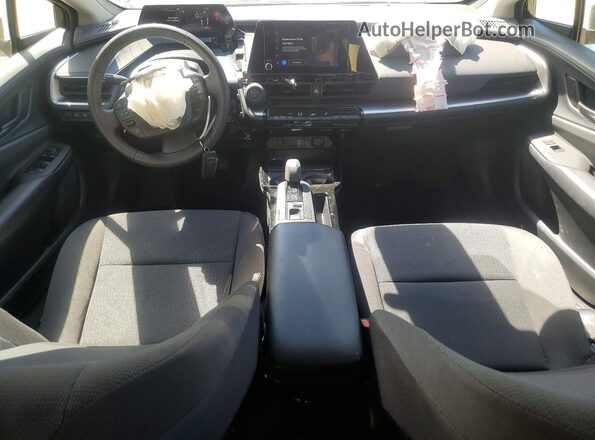 JTDACAAU7R3022866 2024 TOYOTA PRIUS Черный Вид панели приборов