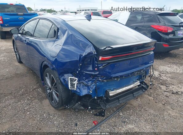 JTDACAAU8R3036873 2024 TOYOTA PRIUS Blue Widok z przodu