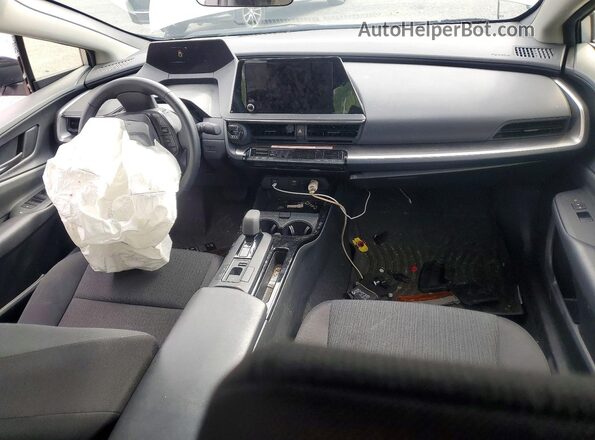 JTDACAAUXR3041833 2024 TOYOTA PRIUS Silver 