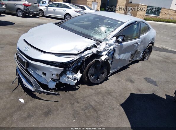 JTDACACU0R3039604 2024 TOYOTA PRIUS PRIME Silver Przód lewy