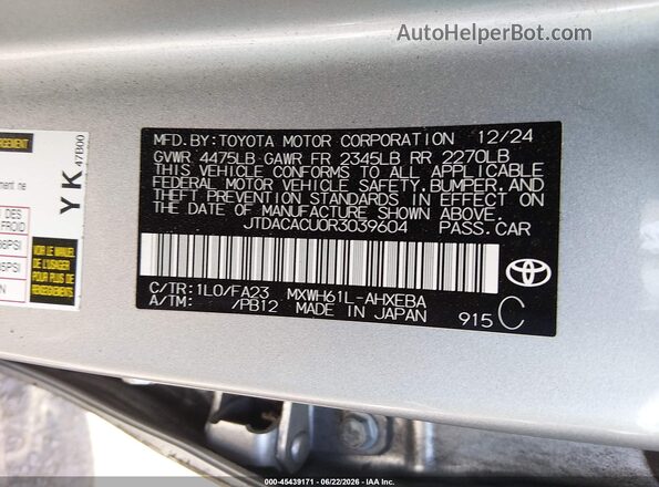 JTDACACU0R3039604 2024 TOYOTA PRIUS PRIME Silver Widok komory silnika