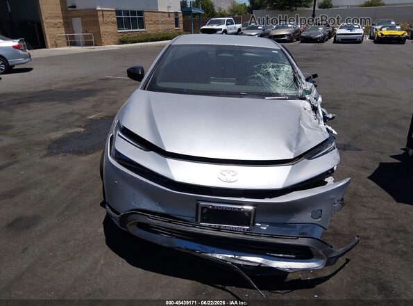 JTDACACU0R3039604 2024 TOYOTA PRIUS PRIME Silver Widok deski rozdzielczej
