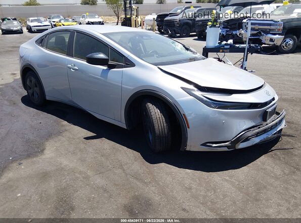 JTDACACU0R3039604 2024 TOYOTA PRIUS PRIME Silver Widok zestawu wskaźników