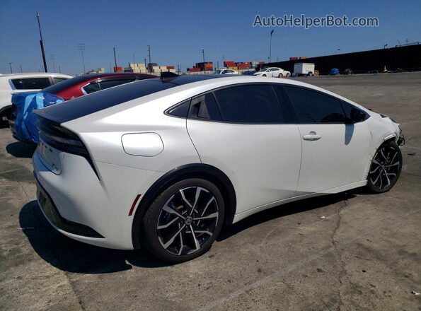 JTDACACU2R3022562 2024 TOYOTA PRIUS White 