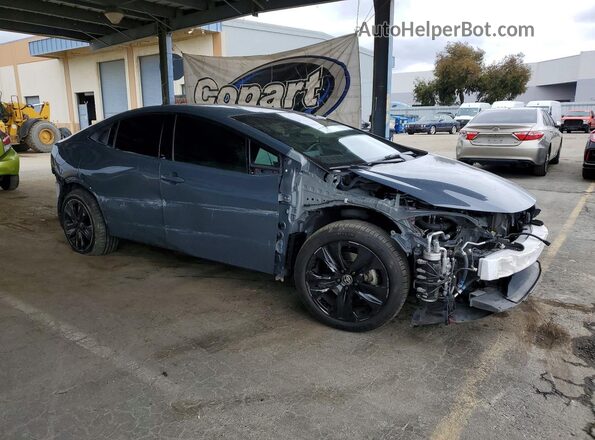 JTDACACU4P3000365 2023 TOYOTA PRIUS Gray Front right