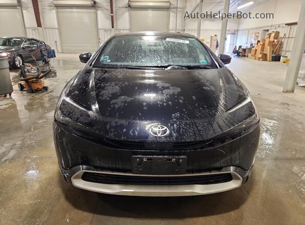 JTDACACU4R3022255 2024 TOYOTA PRIUS Черный Вид спереди
