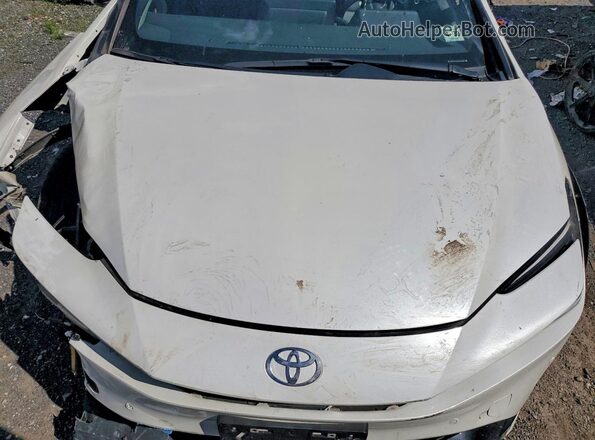 JTDACACU4R3036639 2024 TOYOTA PRIUS White Սալոնի հետևի տեսք