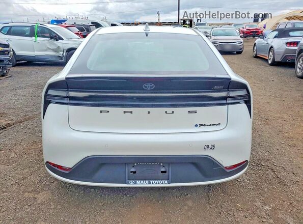 JTDACACU5R3029828 2024 TOYOTA PRIUS White Rear view