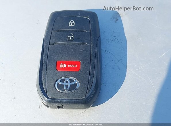 JTDACACU5T3071553 2026 TOYOTA PRIUS PLUG-IN HYBRID White Widok deski rozdzielczej