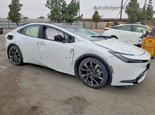 JTDACACU7R3033251 2024 TOYOTA PRIUS White Delantero derecho