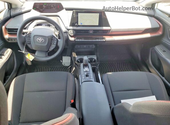 JTDACACUXT3072584 2026 TOYOTA PRIUS White Առջևի վահանակի տեսք