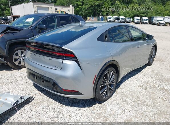 JTDADABU0R3014989 2024 TOYOTA PRIUS Silver უკანა მარჯვენა