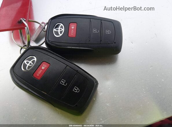 JTDADABU3R3018227 2024 TOYOTA PRIUS White Вид панелі приладів