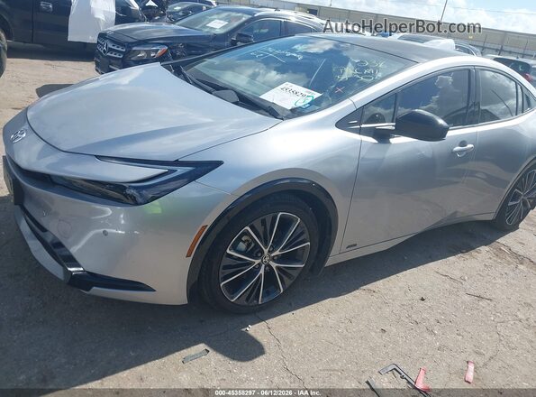 JTDADABU5R3021727 2024 TOYOTA PRIUS Серебряный Передняя левая четверть